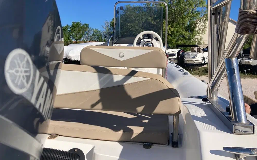 slider 10 Capelli Tempest 570