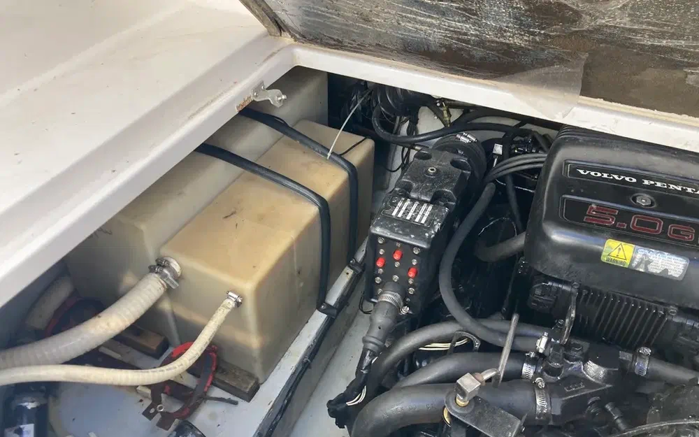 slider 12 Four Winns Vista 238