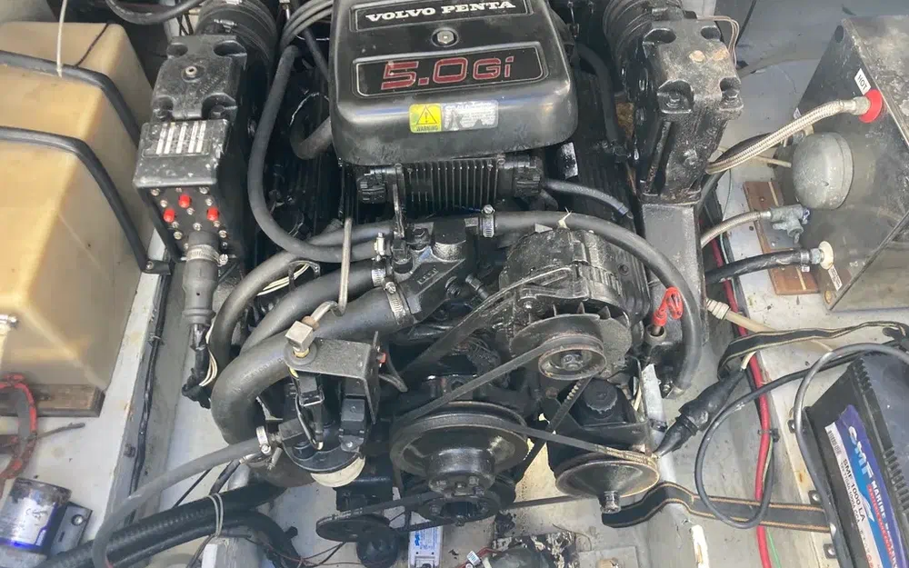 slider 13 Four Winns Vista 238