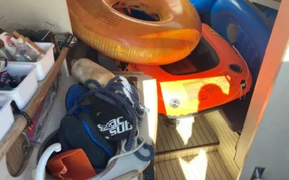 slider 8 Four Winns Vista 238