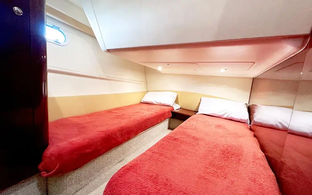 slider 2 Jeanneau Prestige 36 Fly