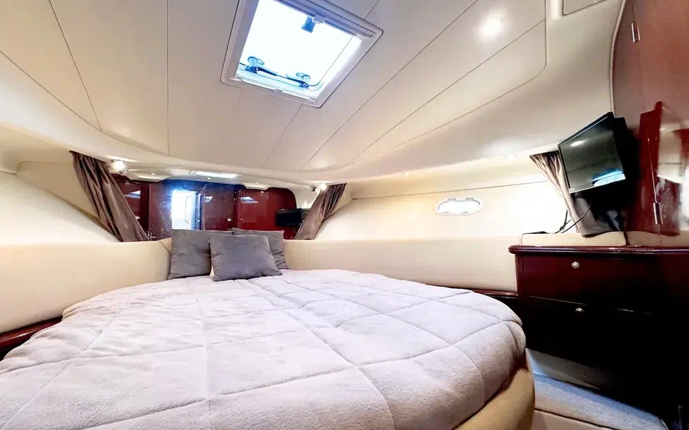 slider 7 Jeanneau Prestige 36 Fly