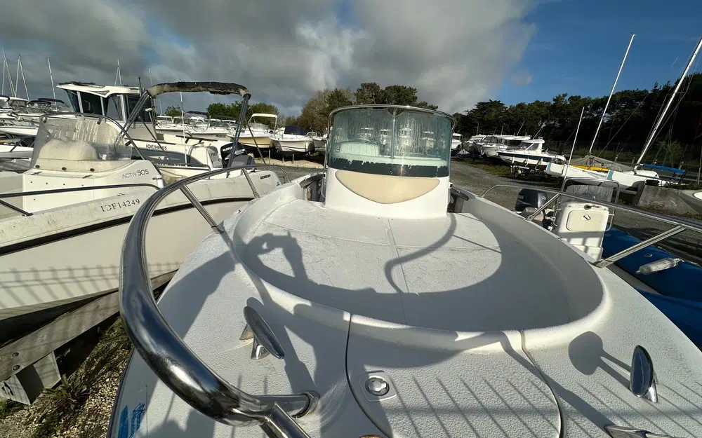 slider 5 Sessa Marine Key Largo 20 Deck
