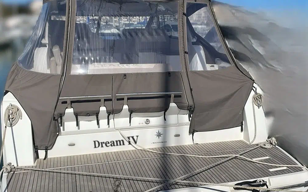 slider 7 Jeanneau Leader 40