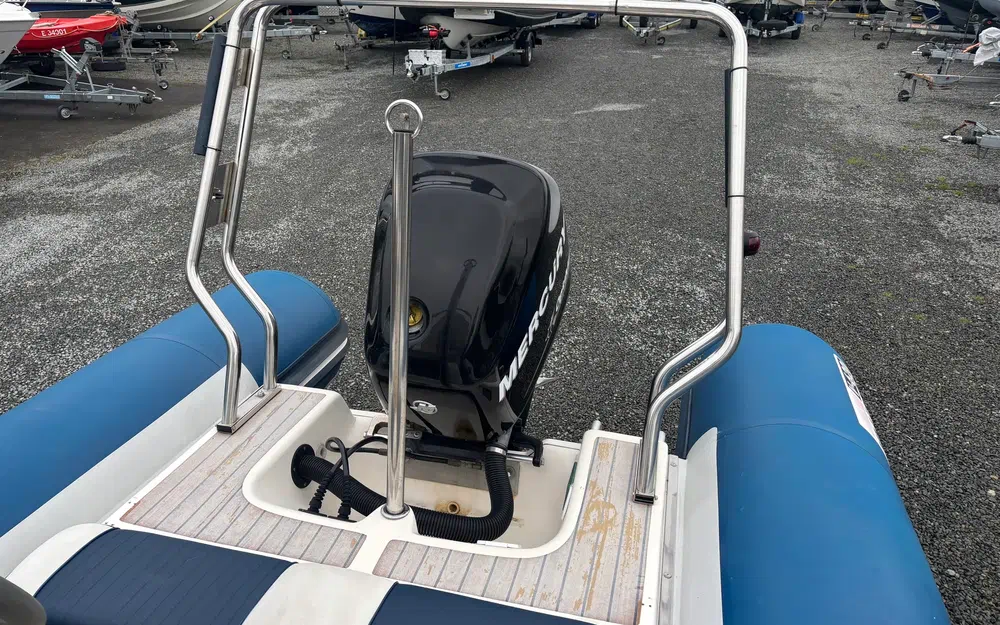 slider 1 Valiant V 620 Sport