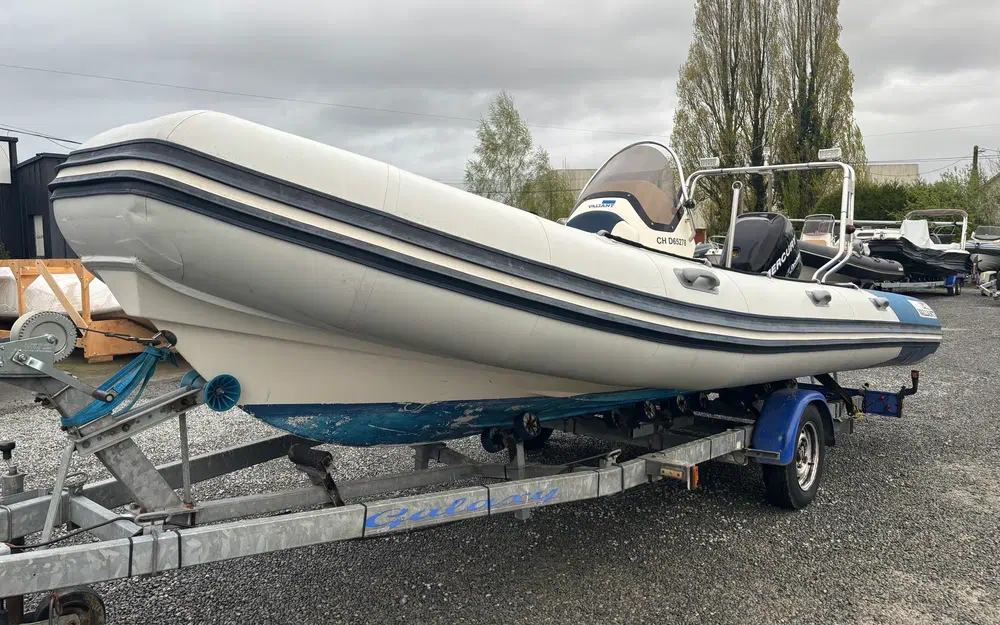 slider 4 Valiant V 620 Sport