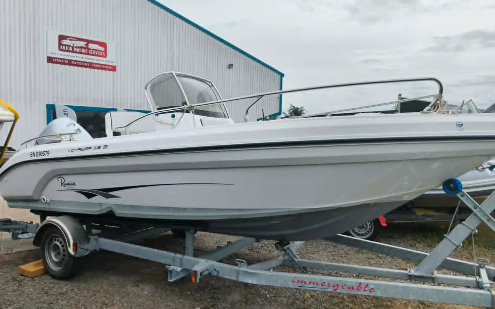 slider 0 Ranieri Voyager 19 S