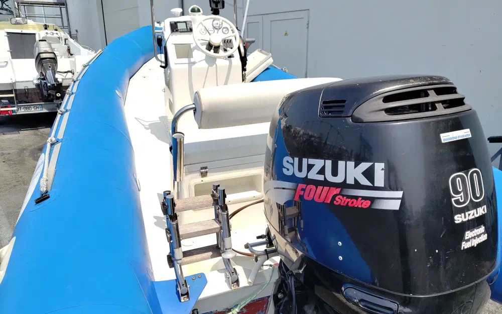 slider 1 Bombard Explorer 550 DB Open