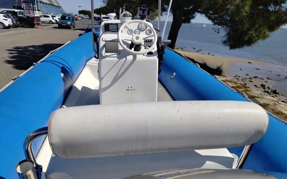 slider 6 Bombard Explorer 550 DB Open