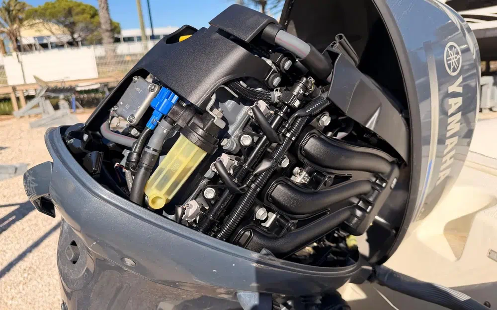 slider 13 Avon Seasport 400 DL