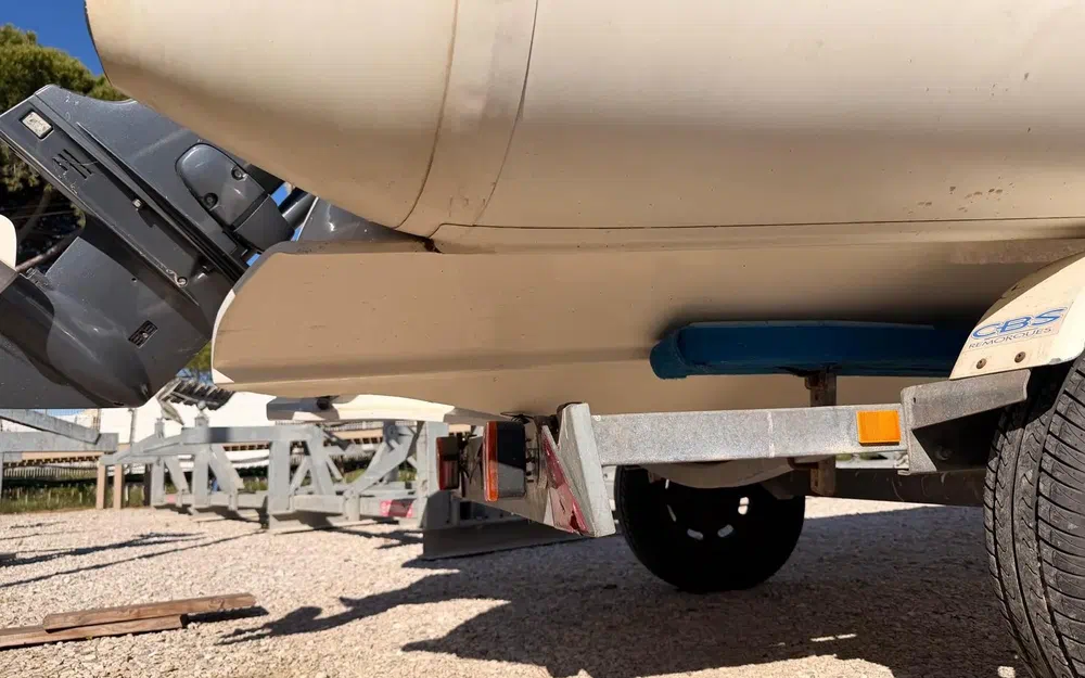 slider 15 Avon Seasport 400 DL