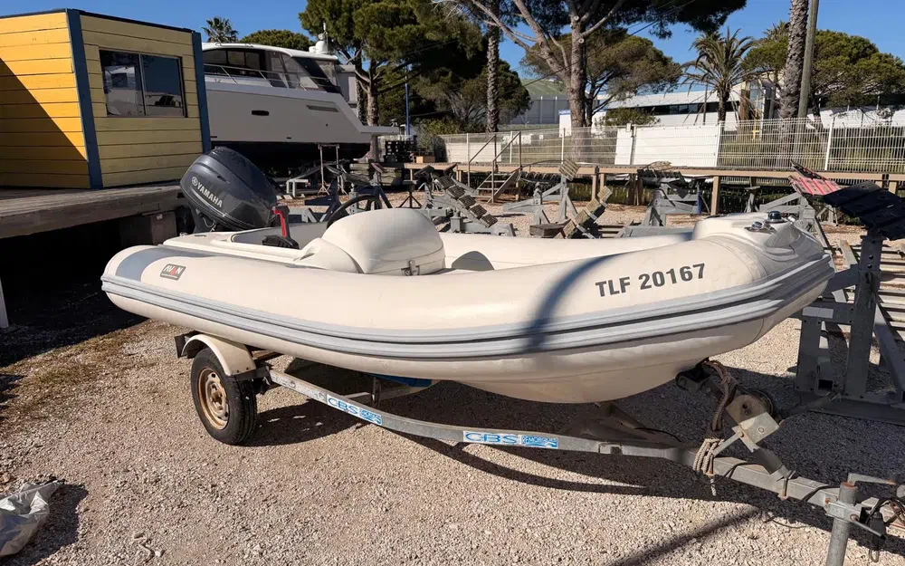 slider 2 Avon Seasport 400 DL