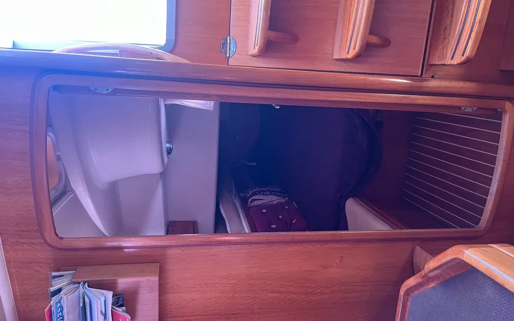 slider 14 Bavaria 42 cruiser