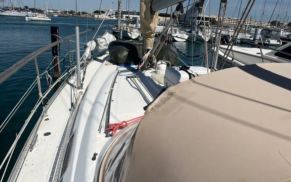 slider 6 Bavaria 42 cruiser