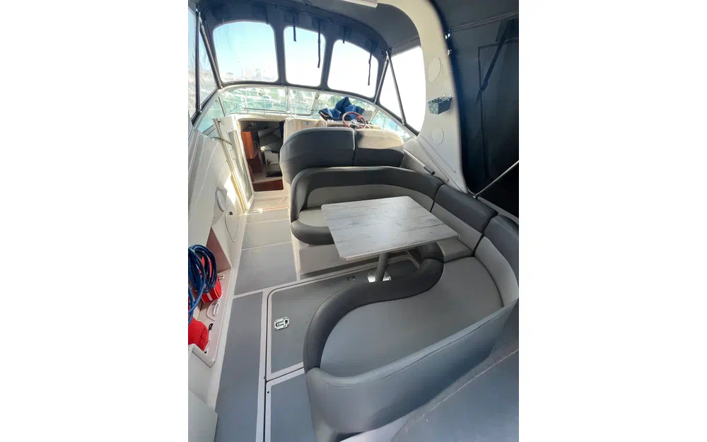 slider 1 Four Winns Vista 268