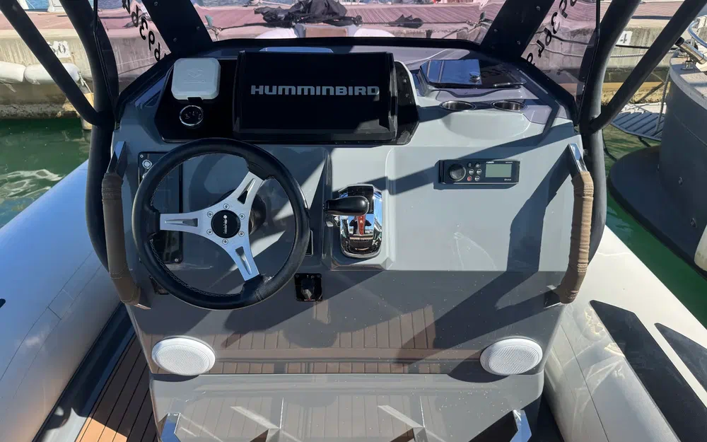 slider 11 Brig Eagle 8