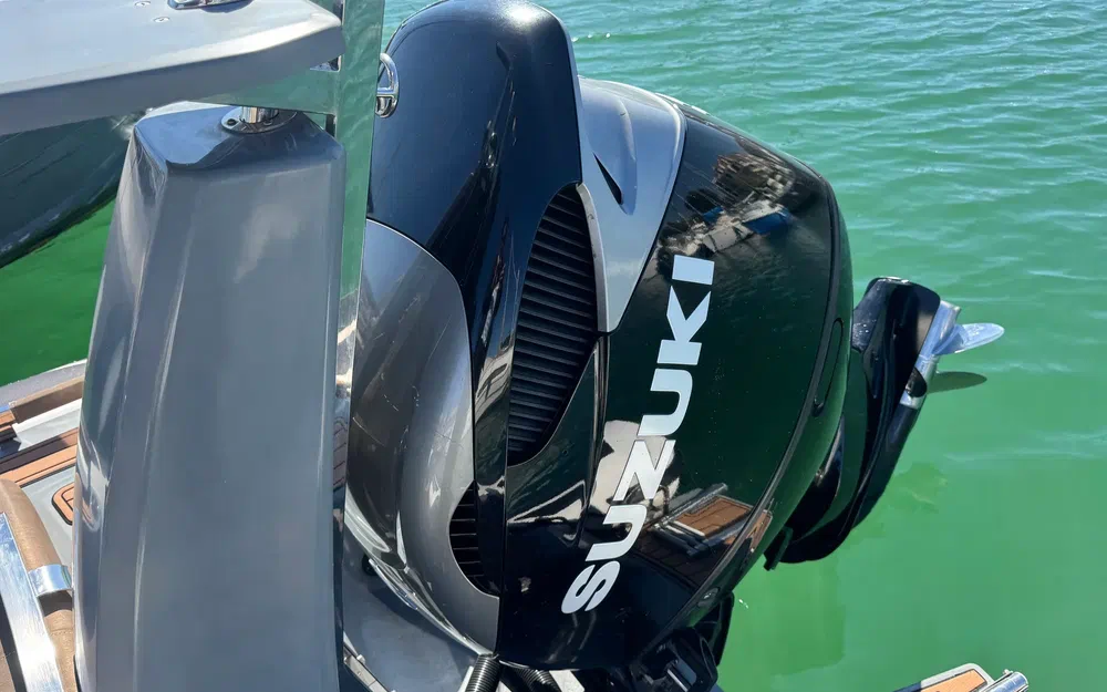 slider 15 Brig Eagle 8