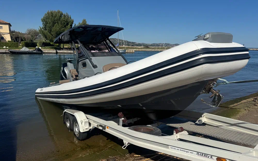 slider 1 Brig Eagle 8