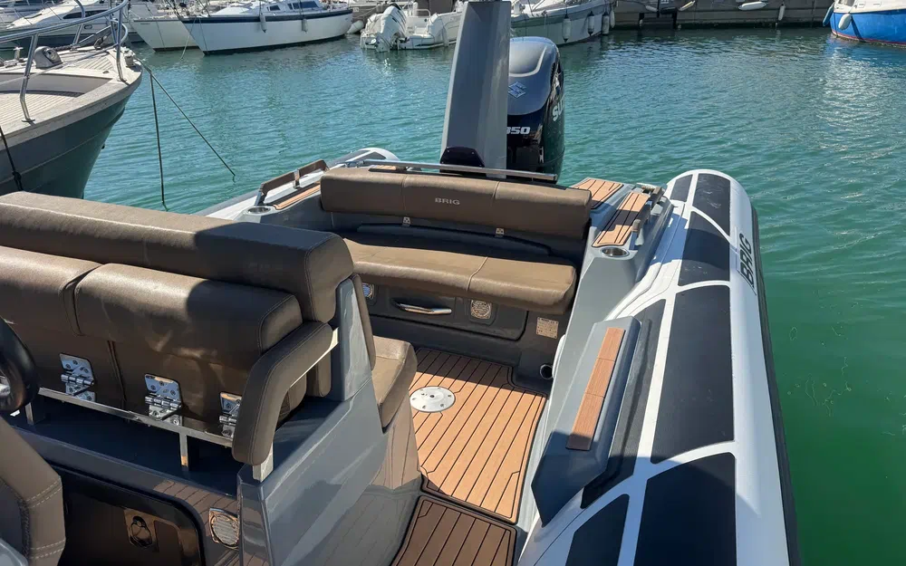 slider 7 Brig Eagle 8