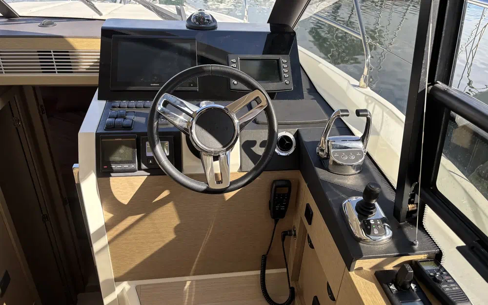 slider 20 Prestige Yachts 420 Fly