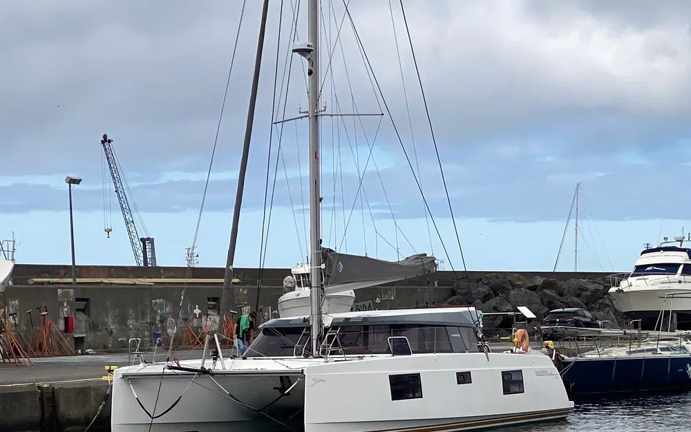 slider 3 Nautitech 40 Open