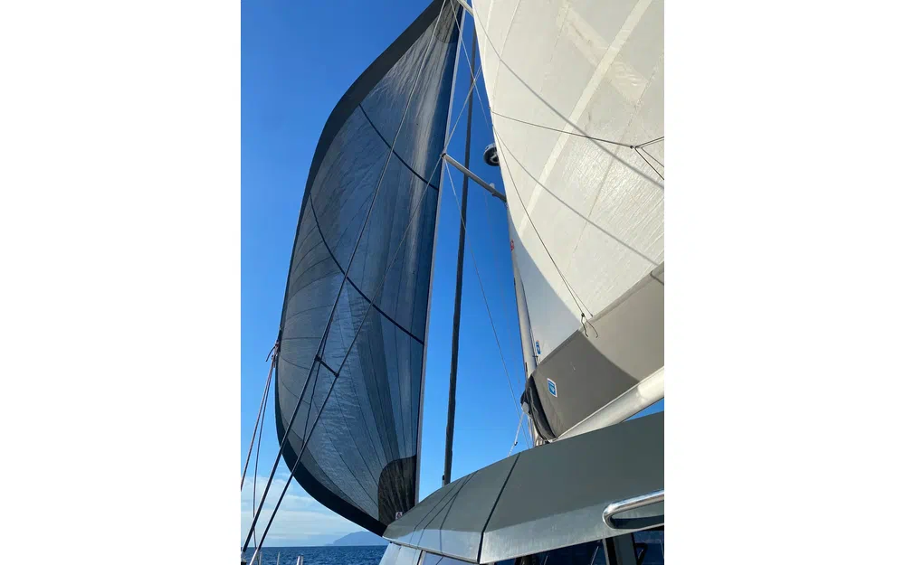 slider 4 Nautitech 40 Open