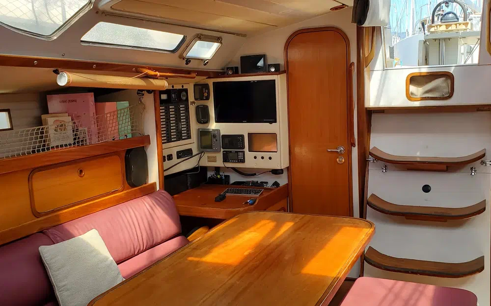 slider 24 Beneteau Oceanis 430