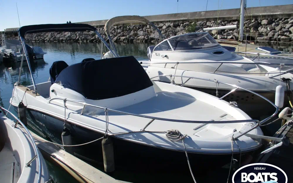 slider 0 Jeanneau Cap Camarat 6.5 WA