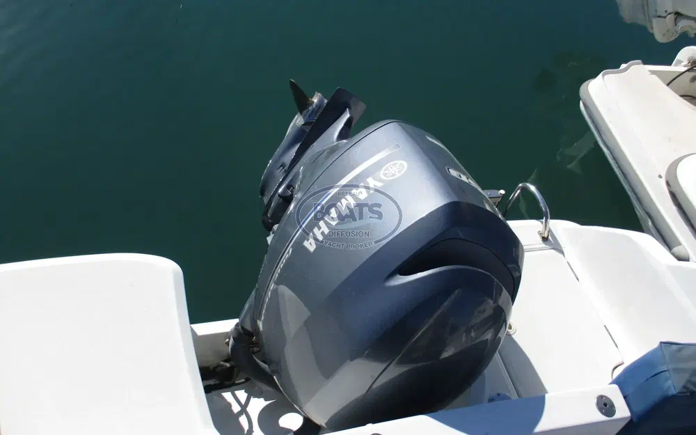 slider 5 Jeanneau Cap Camarat 6.5 WA