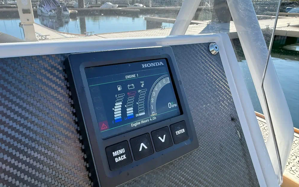 slider 11 Highfield Sport 600