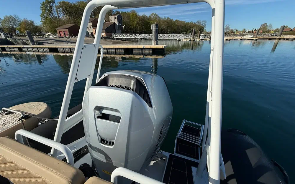 slider 7 Highfield Sport 600