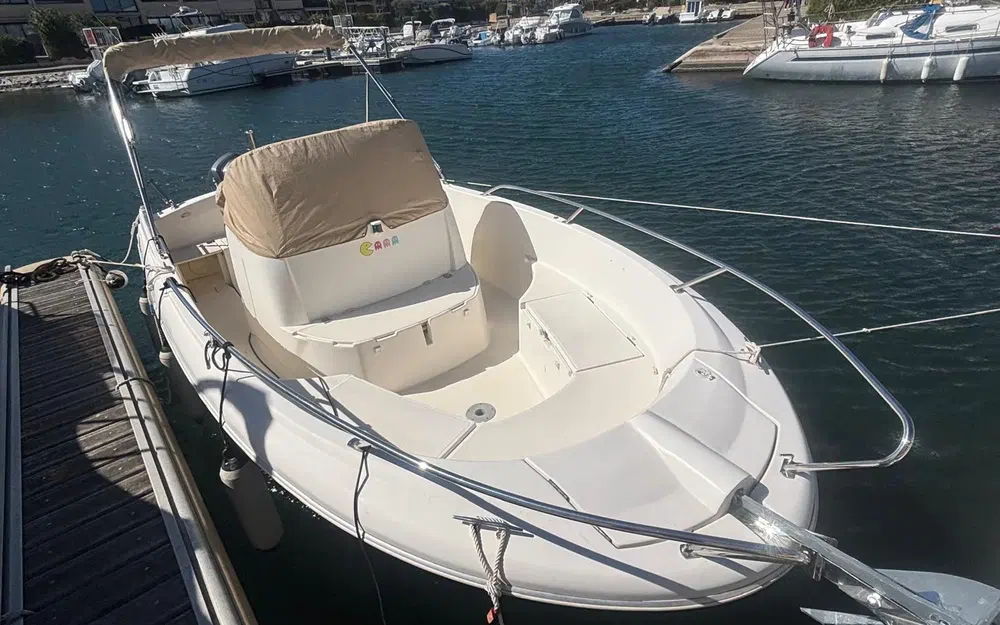 slider 1 Jeanneau Cap Camarat 6.5 CC