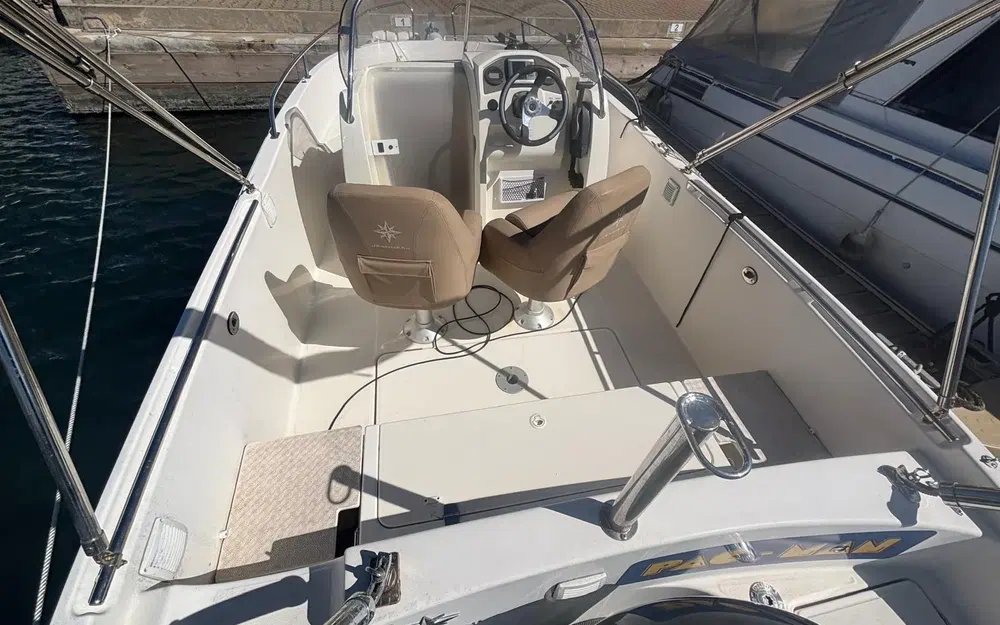 slider 4 Jeanneau Cap Camarat 6.5 CC