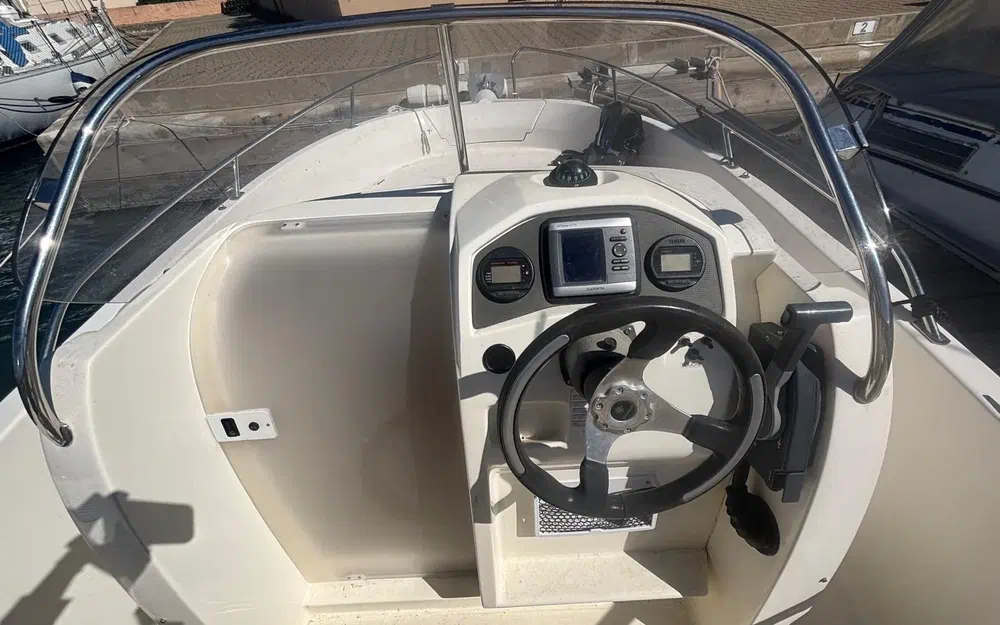 slider 5 Jeanneau Cap Camarat 6.5 CC