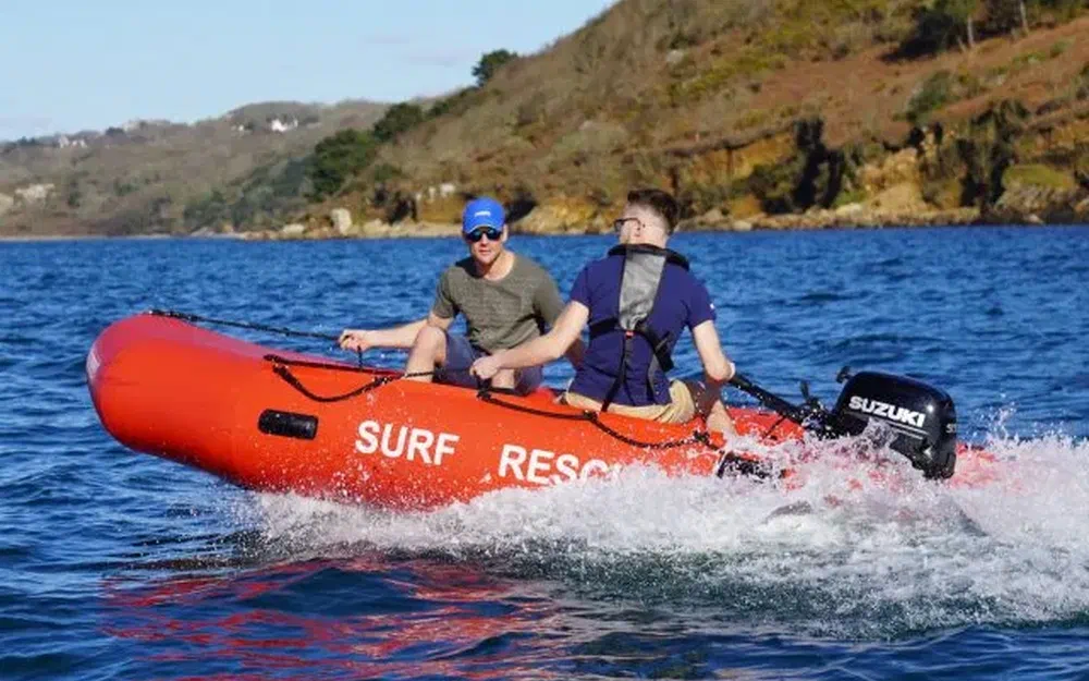 slider 13 3D Tender SURF RESCUE