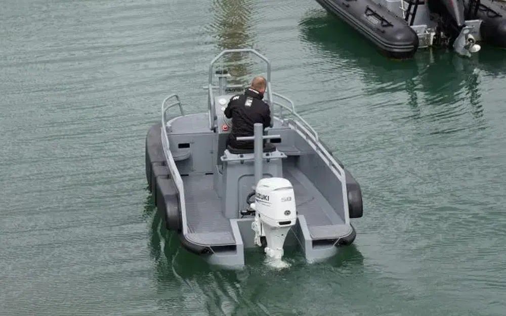 slider 2 3D Tender Pilot 420