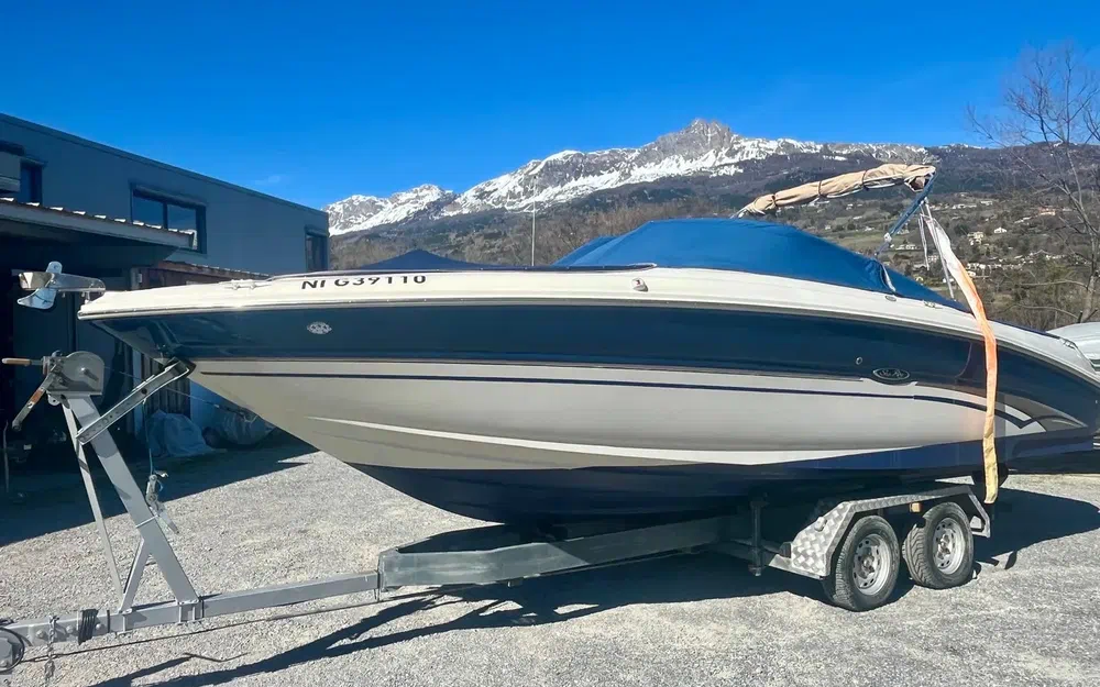 slider 1 Sea Ray 240 Bow rider