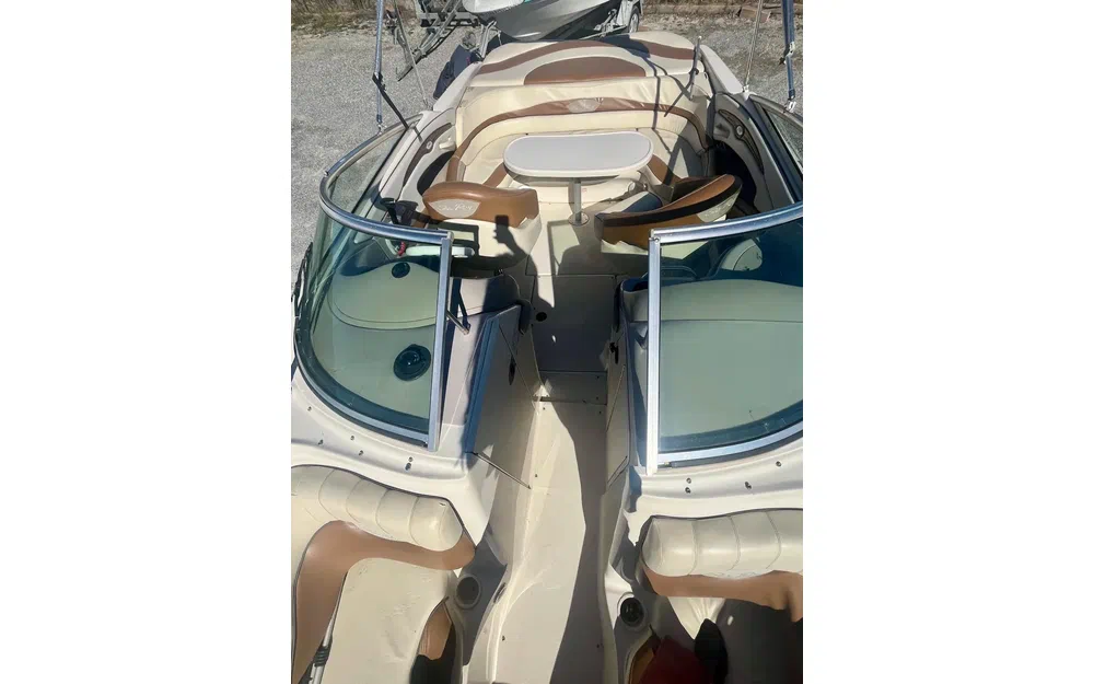 slider 3 Sea Ray 240 Bow rider Signature