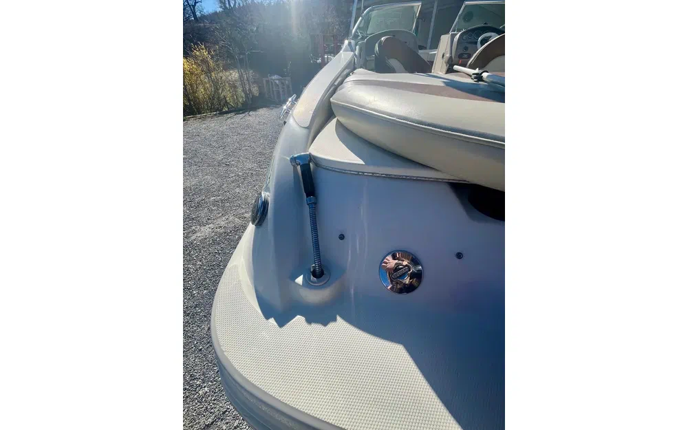 slider 5 Sea Ray 240 Bow rider