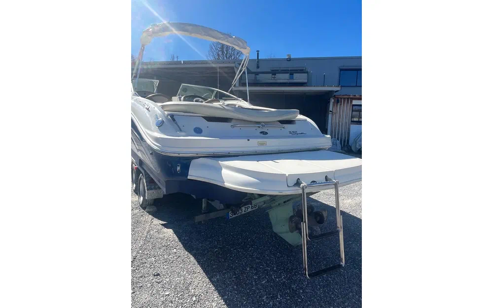slider 9 Sea Ray 240 Sundancer Sea Ray 240