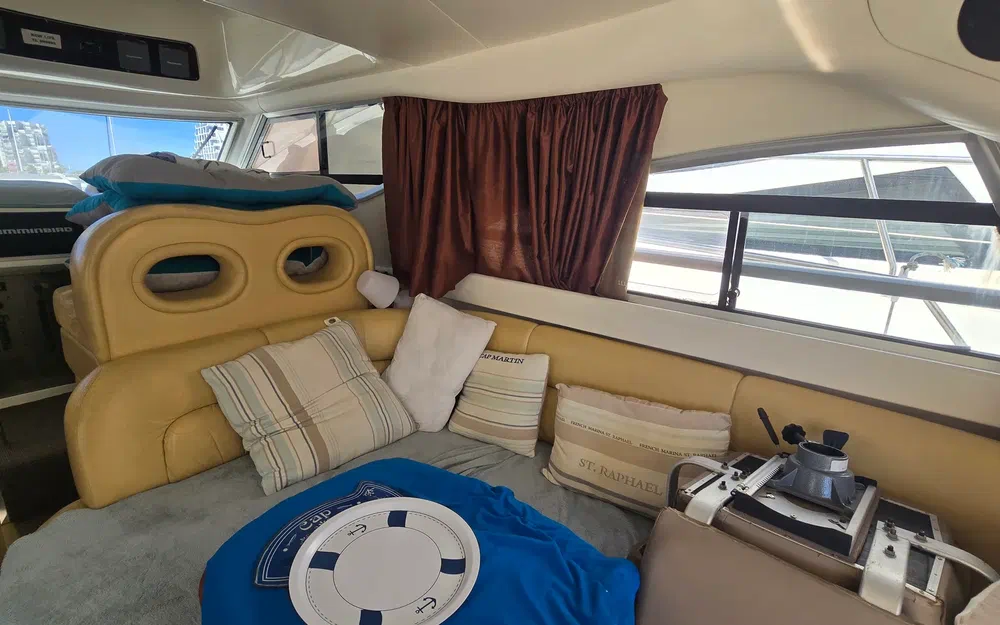 slider 8 Cranchi Atlantique 40 Fly