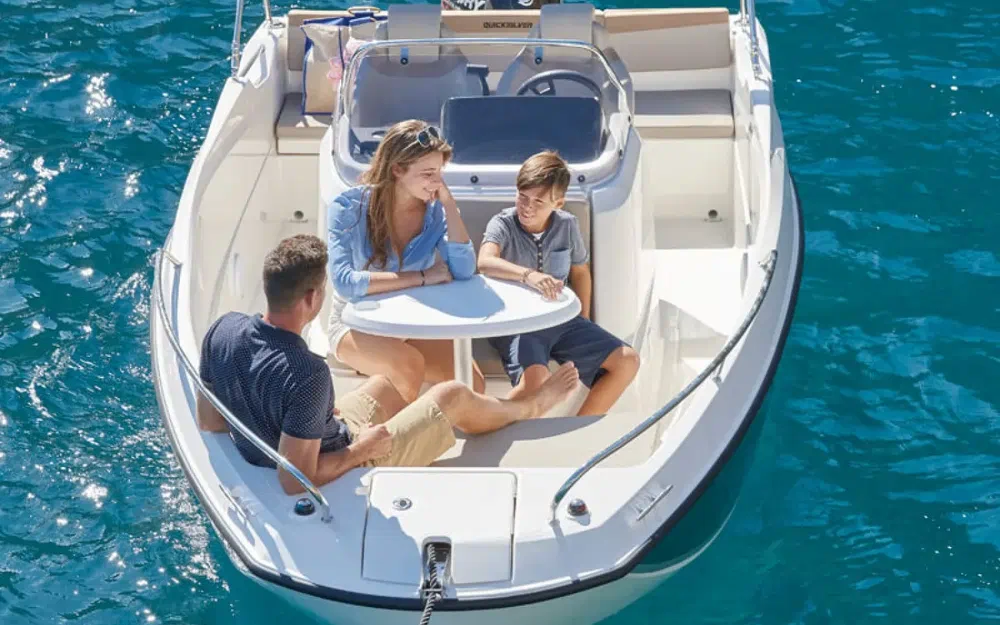 slider 6 Quicksilver Activ 555 Open