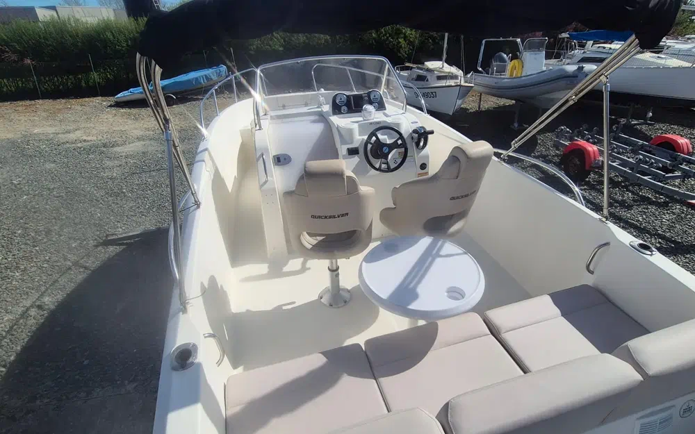 slider 10 Quicksilver Activ 675 Open