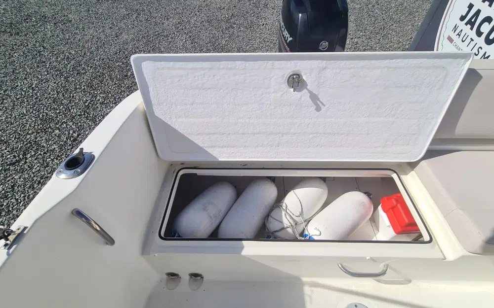 slider 21 Quicksilver Activ 675 Open