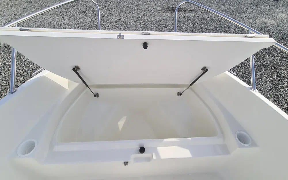 slider 23 Quicksilver Activ 675 Open