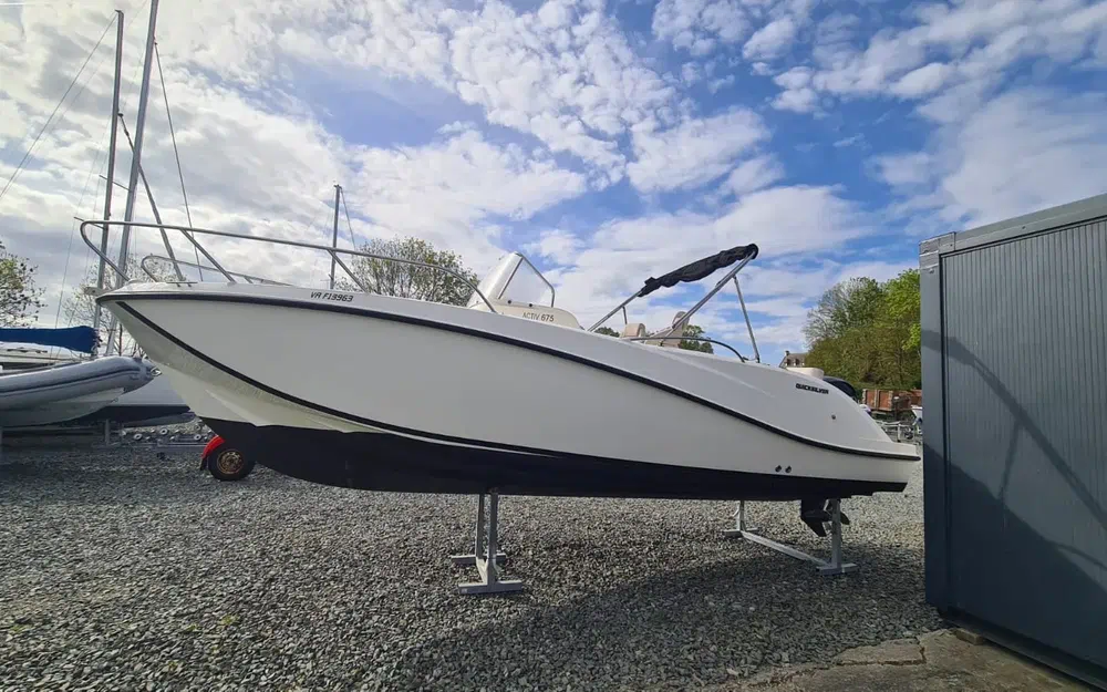 slider 4 Quicksilver 675 Open