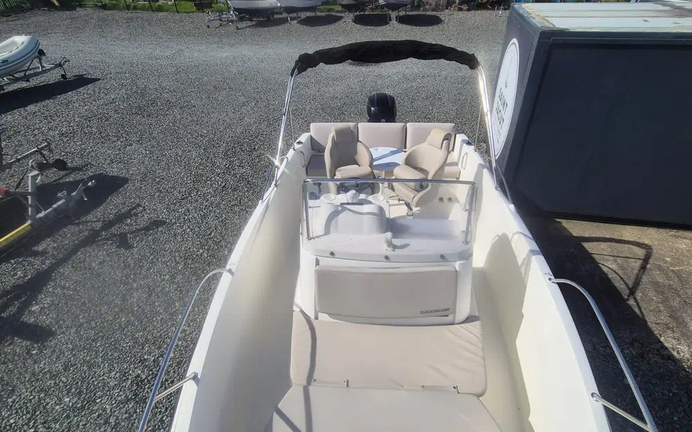 slider 11 Quicksilver Activ 675 Open