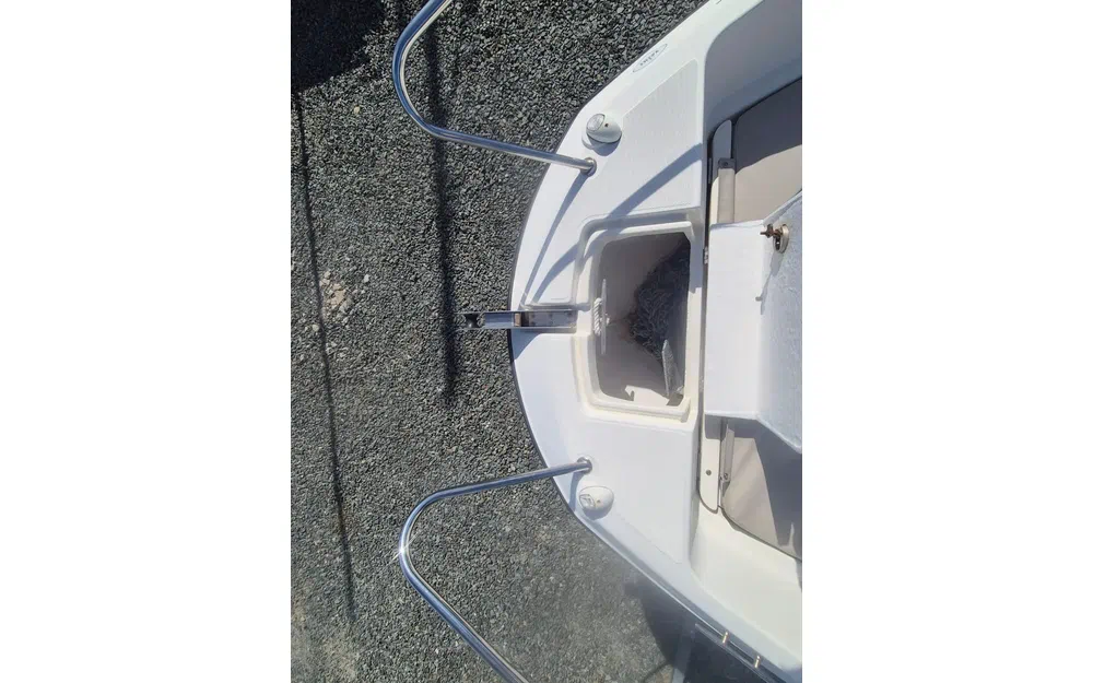 slider 20 Quicksilver 675 Open