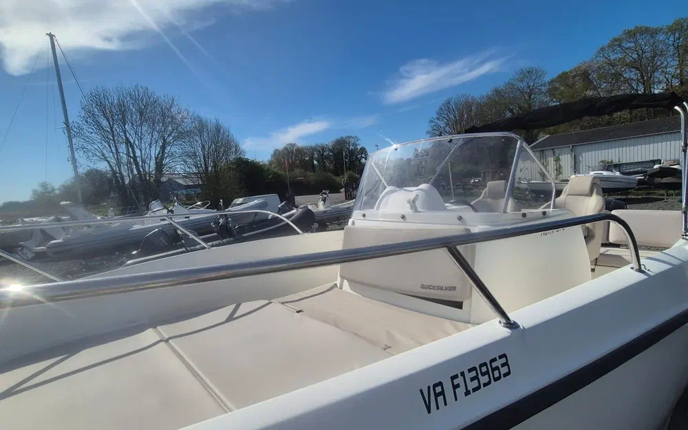 slider 6 Quicksilver Activ 675 Open