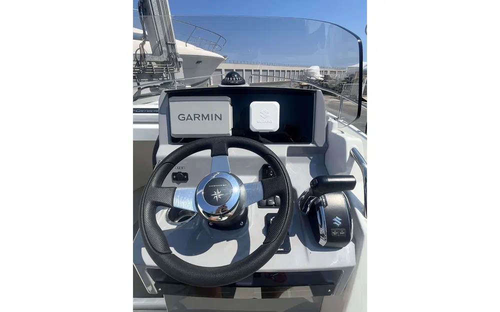 slider 3 Jeanneau Cap Camarat 6.5 CC Serie 3